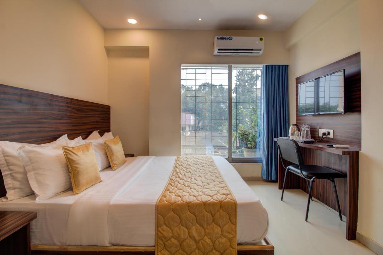 Hotel Malad Inn Opposite Malad Railway Station Mumbai Dış mekan fotoğraf