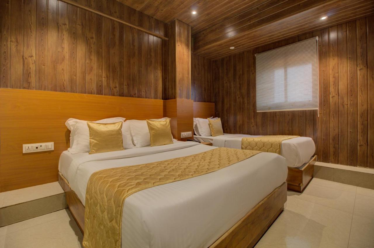 Hotel Malad Inn Opposite Malad Railway Station Mumbai Dış mekan fotoğraf